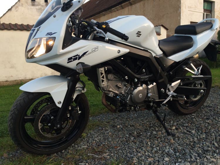 Suzuki SV 650 S 2013 90 000 Kč TipMoto