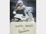 Detail nabídky - Vespa Sprint 125 Justin Bieber + POUKAZ NA 10.000 KČ