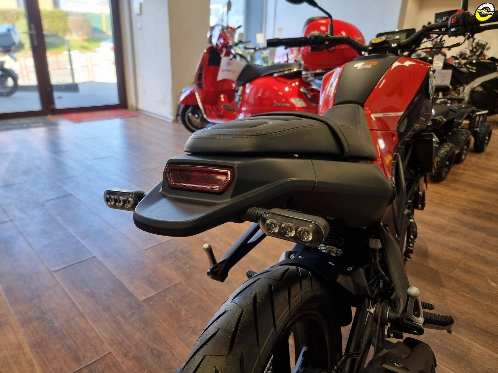 Benelli Leoncino 125 NOVÁ 2024 79 990 Kč TipMoto