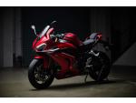 Detail nabídky - QJ Motor SRK 800 RR E5+, 70/35 kW, quickshifter, Brembo brzdy, navigace Detail nabídky - QJ Motor SRK 800 RR E5+, 70/35 kW, quickshifter, Brembo brzdy, navigace