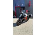 Detail nabídky - KTM 1290 Super Duke GT Detail nabídky - KTM 1290 Super Duke GT