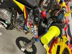 Klikněte pro detailní foto č. 3 - YCF Factory limited edition TRAVIS PASTRANA 199