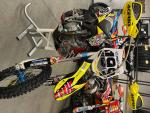 Klikněte pro detailní foto č. 9 - YCF Factory limited edition TRAVIS PASTRANA 199