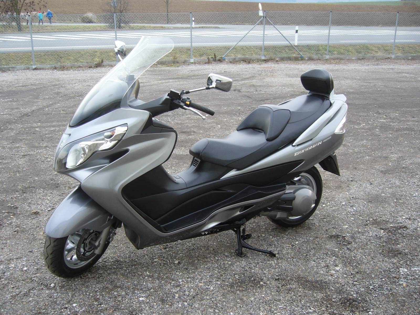 Suzuki burgman 400 2011