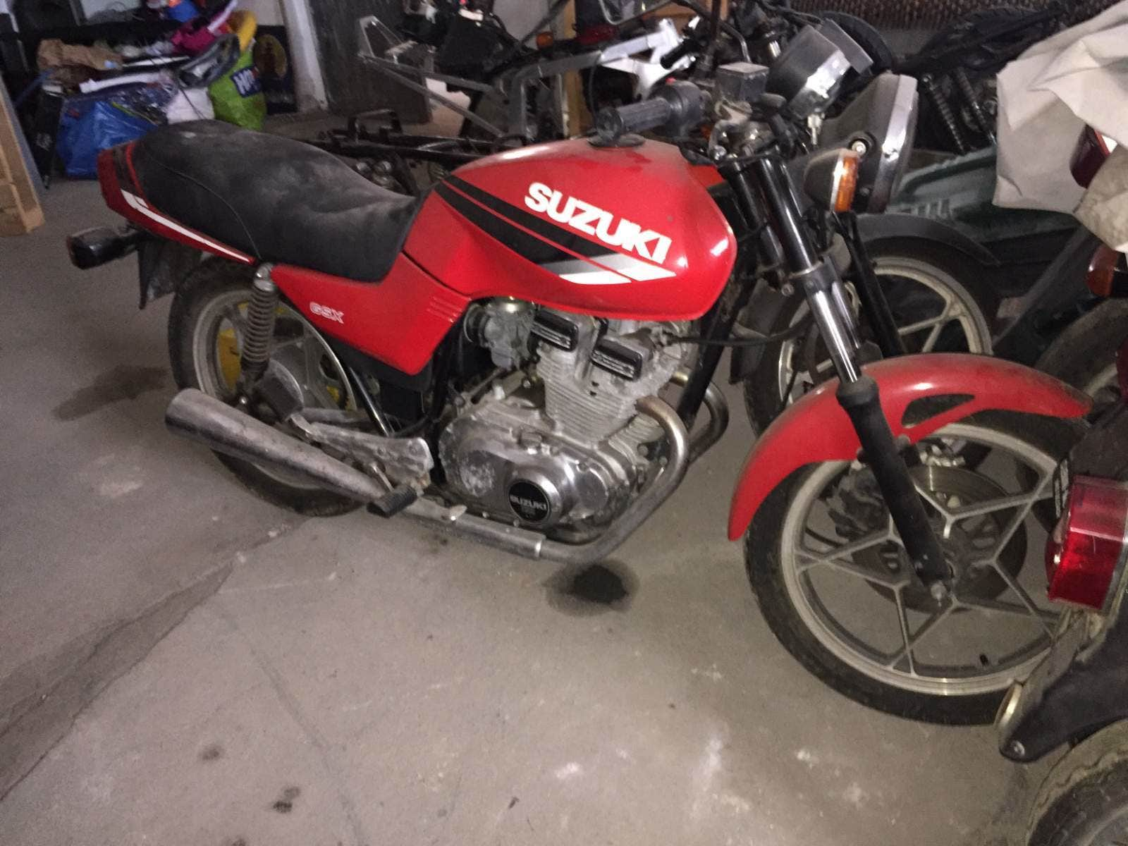 Suzuki gs 250