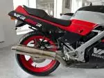 Klikněte pro detailní foto č. 2 - Honda VFR 400 R