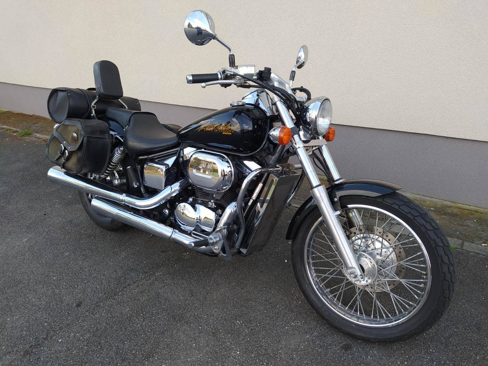 Honda VT 750 C3 DC Black Widow (2001), 85.000 Kč
