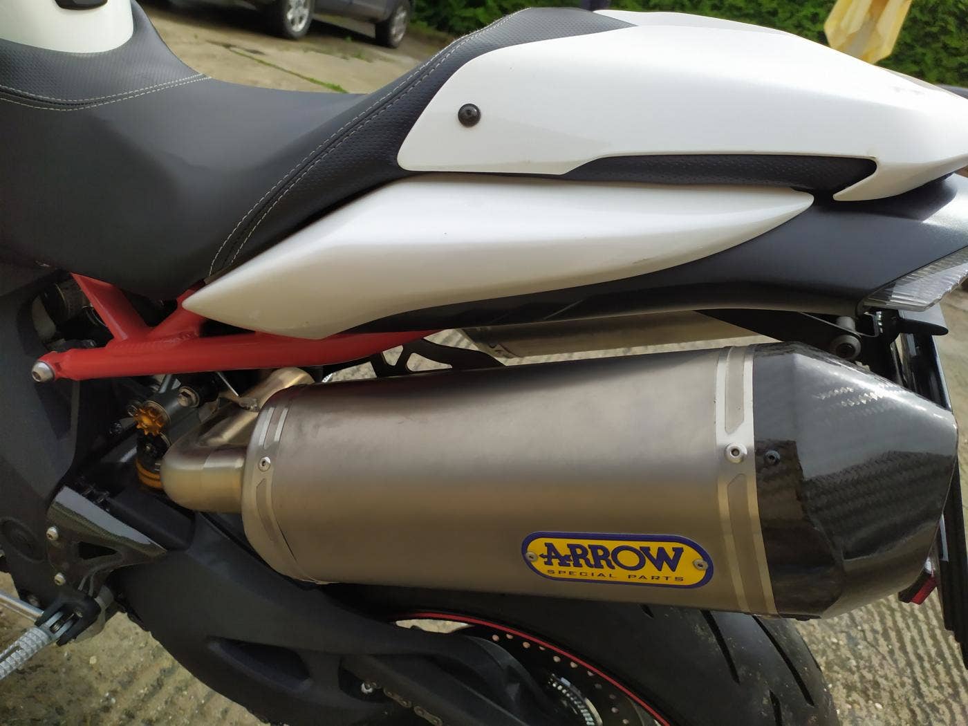 Triumph Speed Triple 1050 R (2012), 165.000 Kč
