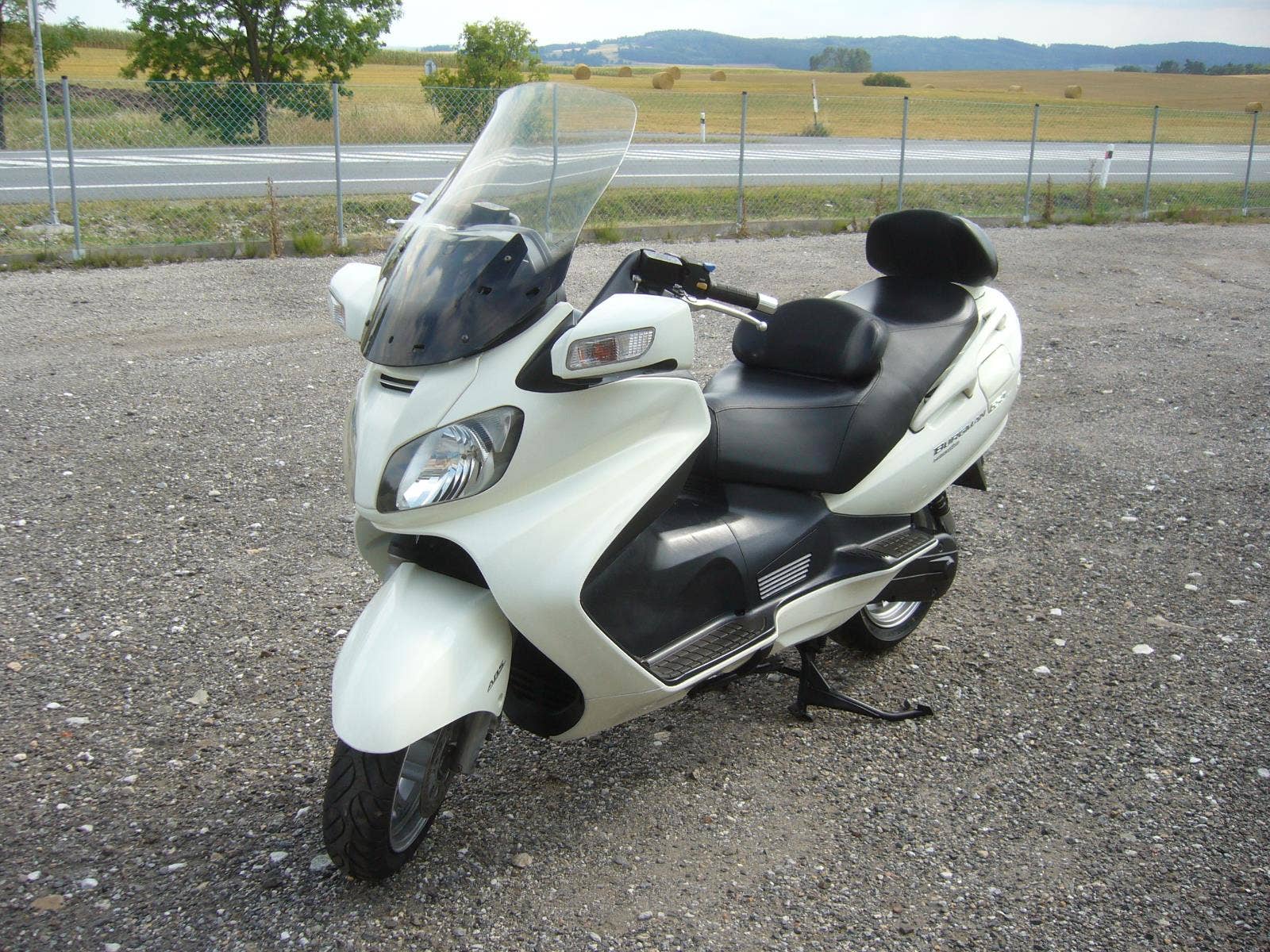 Burgman Street Burgman 650 Executive 2011 Suzuki Burgman 650