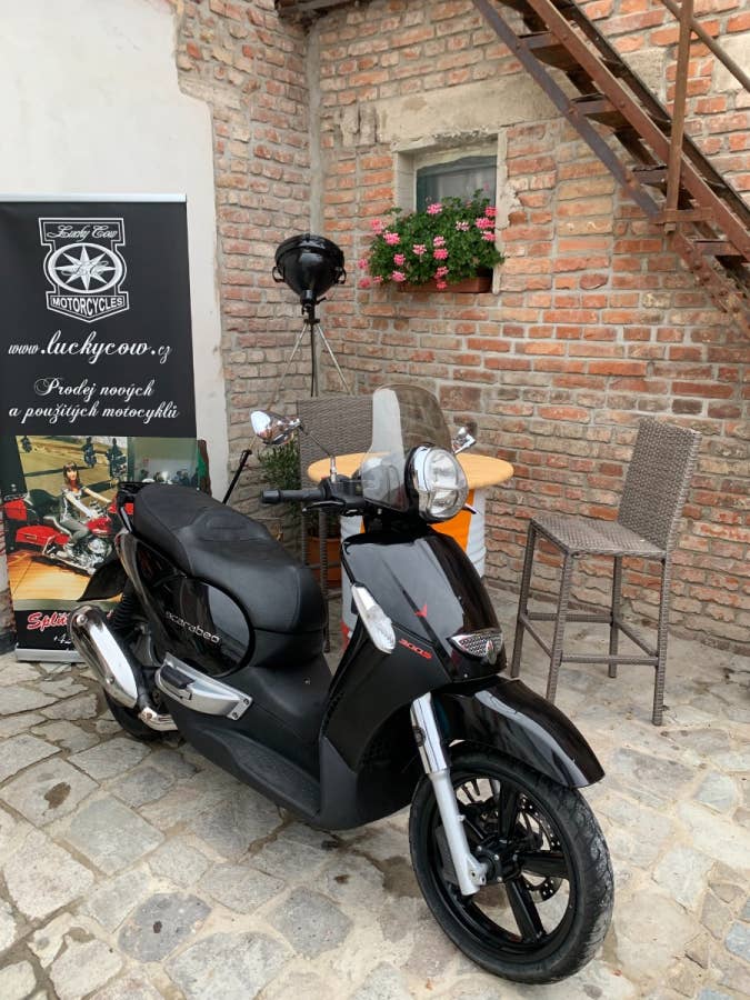 Scarabeo 500 Anno 2006 Scarabeo 300s 2009 Aprilia SCARABEO 300s, 2009