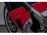 Klikněte pro detailní foto č. 11 - Honda RC 30