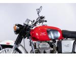 Klikněte pro detailní foto č. 9 - Moto Guzzi V7 700