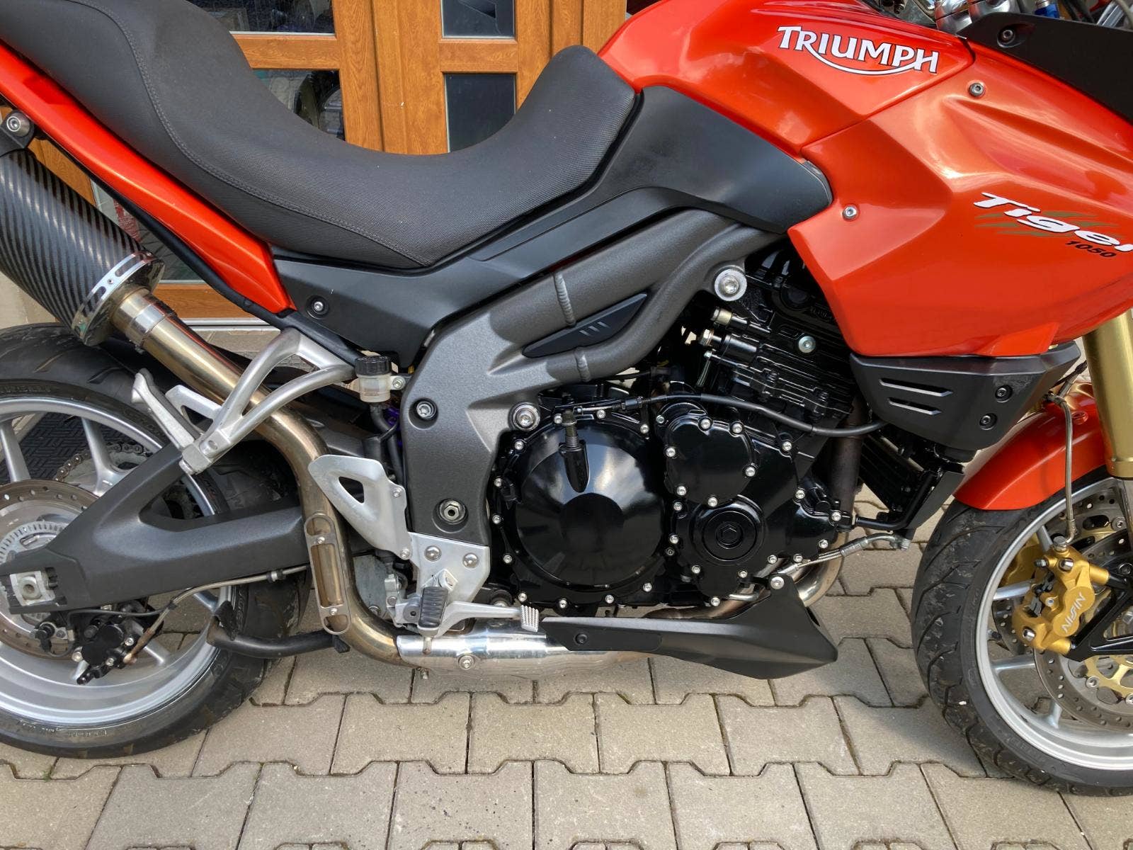 triumph tiger 1050 for sale uk