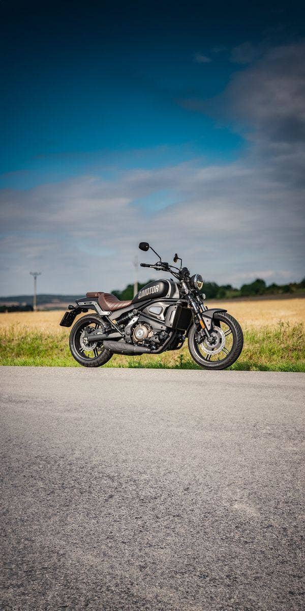 QJ Motor SRV 550 ST (NOVÁ, 2025), 134.900 Kč - TipMoto.com