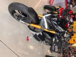 Klikněte pro detailní foto č. 3 - Ducati Streetfighter V4 S Dark