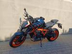 Klikněte pro detailní foto č. 2 - KTM 1290 SUPER DUKE R EVO BLACK 2023 | DEMO + TECHPACK