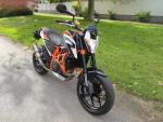 Klikněte pro detailní foto č. 2 - KTM 690 Duke R
