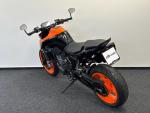 Klikněte pro detailní foto č. 7 - KTM 890 Duke