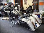 Klikněte pro detailní foto č. 5 - Harley-Davidson FLTRXSE CVO Road Glide 117