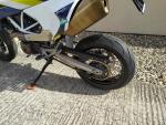 Klikněte pro detailní foto č. 4 - Husqvarna 701 Supermoto