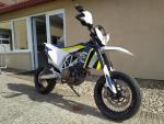 Klikněte pro detailní foto č. 8 - Husqvarna 701 Supermoto