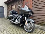 Klikněte pro detailní foto č. 2 - Harley-Davidson FLTRUSE CVO Road Glide Ultra