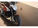 Klikněte pro detailní foto č. 7 - MV Agusta Brutale 800