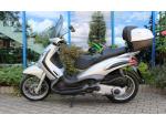 Klikněte pro detailní foto č. 4 - Piaggio Beverly 250 2007