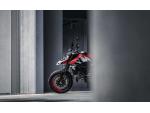 Klikněte pro detailní foto č. 1 - Ducati Hypermotard 950 RVE 2024