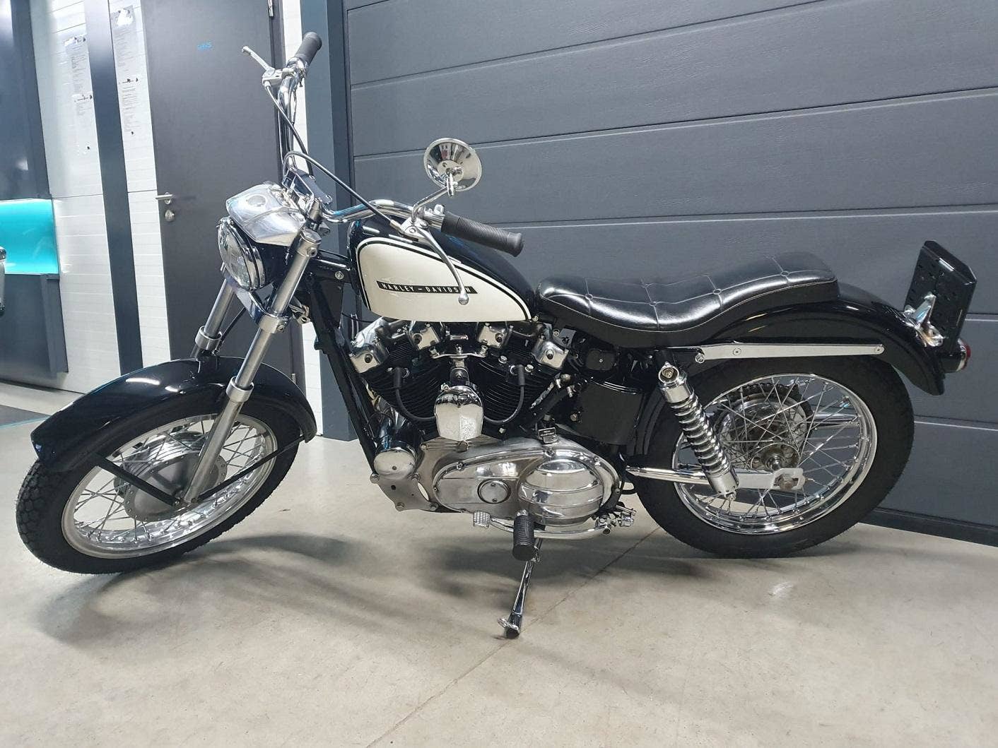 Harley-Davidson XLCH 900 Sportster (1965), 399.000 Kč - TipMoto.com