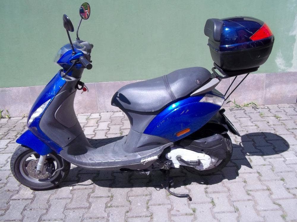 Fly 125 Piaggio 100cc Fly Scooter Fly 100cc Motore Scarabeo 100