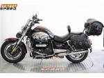 Klikněte pro detailní foto č. 2 - Triumph Rocket III Classic