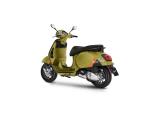 Klikněte pro detailní foto č. 3 - Vespa GTS Super 125 Sport  verde ambizioso matt + 12500kč