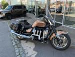 Klikněte pro detailní foto č. 3 - Triumph Rocket III Roadster 2294 cm3 ABS