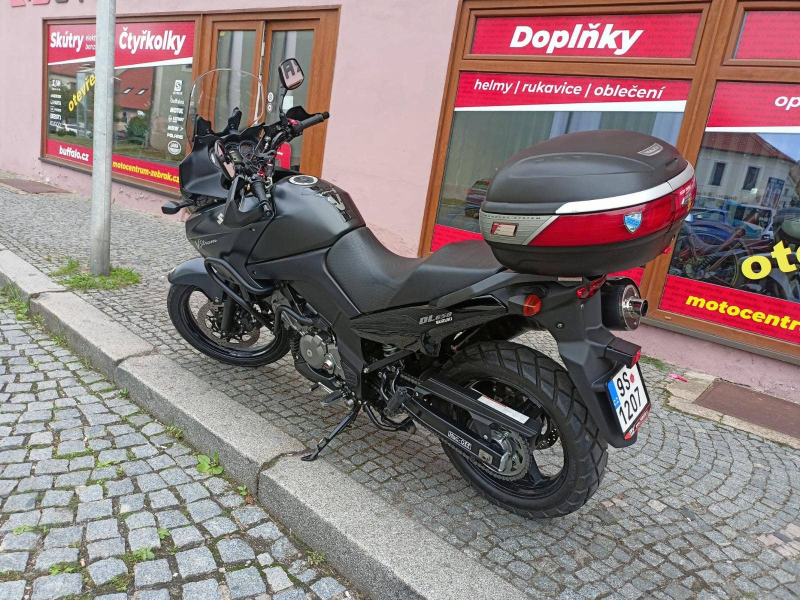 suzuki 650 v strom 2008