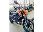 Klikněte pro detailní foto č. 3 - KTM 200 Duke = pro A2 / STK NA 4 ROKY / PŘIHLÁŠENÍ V CENĚ