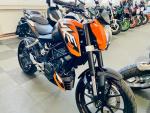 Klikněte pro detailní foto č. 4 - KTM 200 Duke = pro A2 / STK NA 4 ROKY / PŘIHLÁŠENÍ V CENĚ