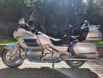 Klikněte pro detailní foto č. 1 - Honda GL 1800 Gold Wing ABS - TOP STAV + VÝBAVA - 40 000 KM