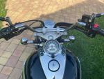 Klikněte pro detailní foto č. 9 - Suzuki Intruder LC 250