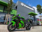 Klikněte pro detailní foto č. 2 - Kawasaki Ninja ZX-10R SKLADEM (4-letá tovární záruka v ceně)