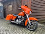 Klikněte pro detailní foto č. 2 - Harley-Davidson FLHXS Street Glide Special