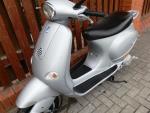 Klikněte pro detailní foto č. 10 - Vespa ET4 150