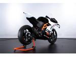 Klikněte pro detailní foto č. 4 - KTM RC 8C