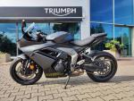 Klikněte pro detailní foto č. 4 - Triumph Daytona 660 DEMO za akční cenu