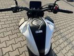 Klikněte pro detailní foto č. 6 - Honda CB 125 R