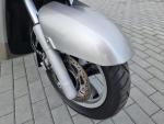 Klikněte pro detailní foto č. 8 - Yamaha Versity 300