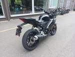 Klikněte pro detailní foto č. 2 - Yamaha YZF-R125 + 3letá záruka