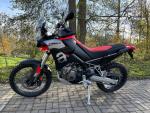 Klikněte pro detailní foto č. 4 - Aprilia Tuareg 660