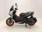 Klikněte pro detailní foto č. 2 - Aprilia SR GT 125 Sport ABS Iridium Grey