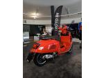 Klikněte pro detailní foto č. 4 - Vespa GTS 300 Super Rosso Coraggioso